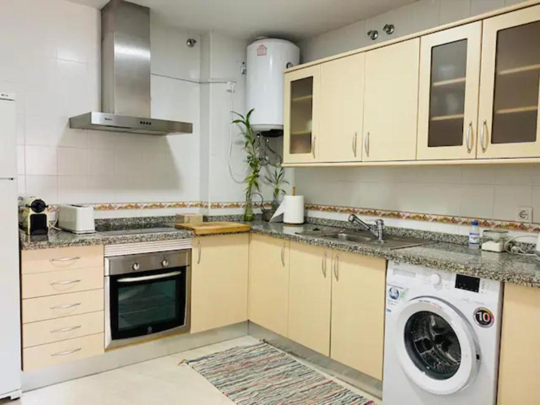 Acogedor Apartamento En El Centro De Малага Екстер'єр фото