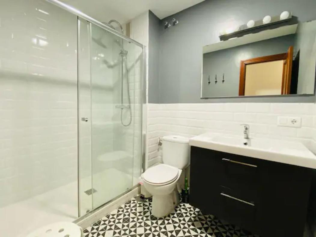 Acogedor Apartamento En El Centro De Малага Екстер'єр фото